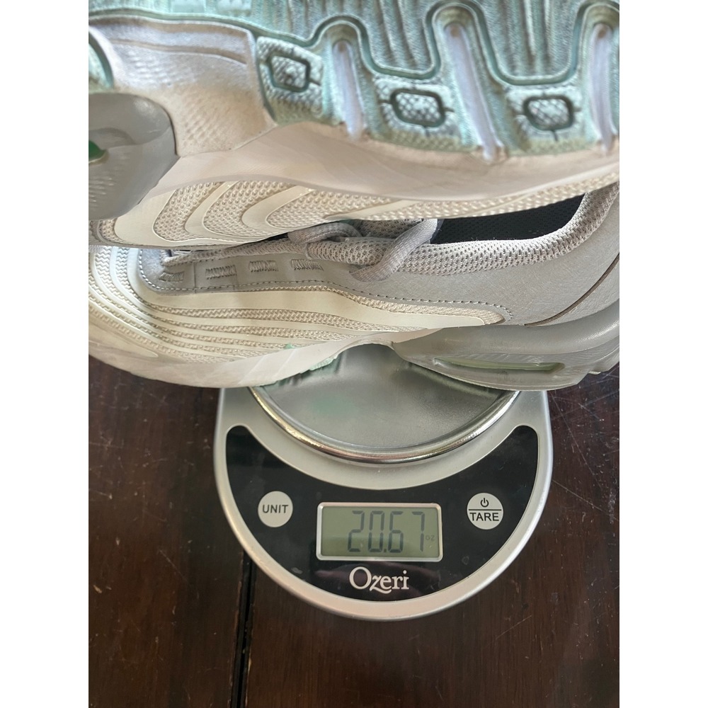 Nike Air Max TW Womens Grey White Mint Green Running Shoes HF2620-104 Size 6 - Picture 8 of 8